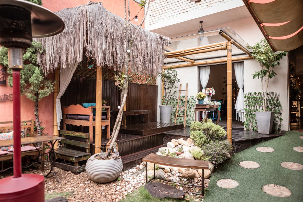 Dia da noiva, maquiagem, making of, wedding, buffet de casamento, salão de festa, assessoria, cerimonial, celebrante, mini wedding, casamento pequeno, poucos convidados, decoração, vestido de noiva, salão de beleza, banda, musica, dança, fotografia, 