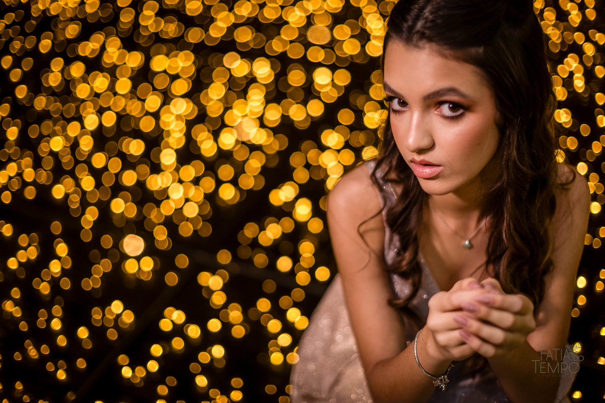 15 anos, debutante, adolescente, festa de debutante, festa de 15 anos, balada, vestido de festa, decoração, buffet, Alameda 7, São Caetano do Sul, buffet em São Caetano, flores, iluminação, doces finos, gastronomia, editorial, moda, elegância, Santo André