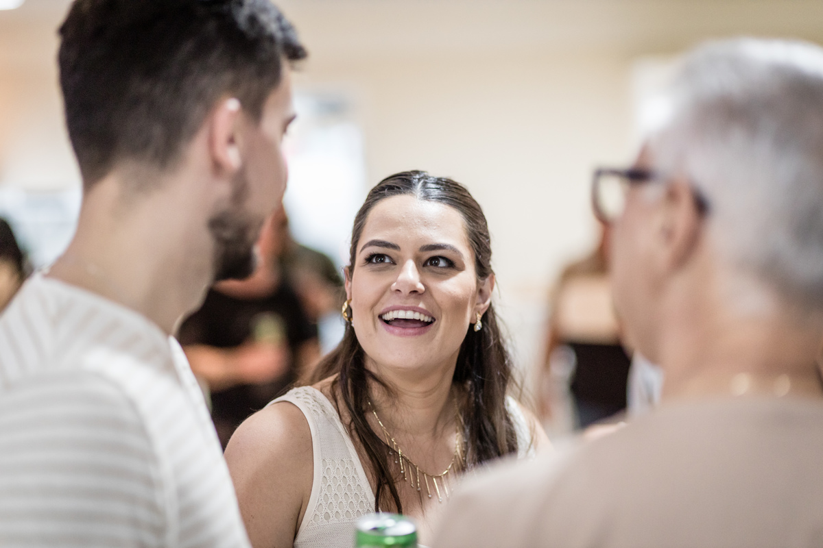 Chá de bebê, chá revelação, festa infantil, aniversário, festa de criança, decoração, gincana, salão do prédio, salão de festa, gestante, grávida, fralda, mamadeira, vestido branco, Isadora, Nayara, fotos de meninas, foto de aniversário, ursinho, 