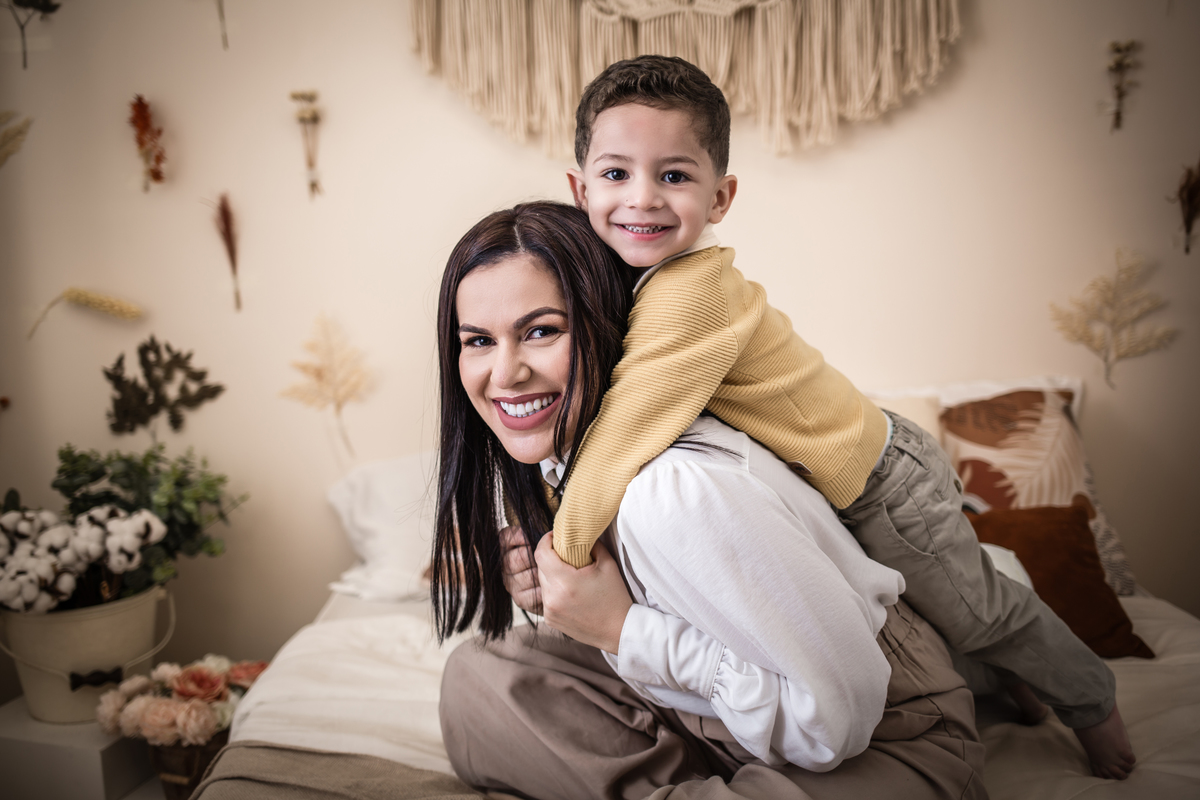 Ensaio fotográfico, ensaio de família, fotografia de família, ensaio lifestyle, fatia do tempo, estúdio fotográfico, estúdio de fotografia, maquiagem, makeup, São Caetano do Sul, estúdio em São Caetano, estúdio em São Paulo, estúdio em São Bernardo, 