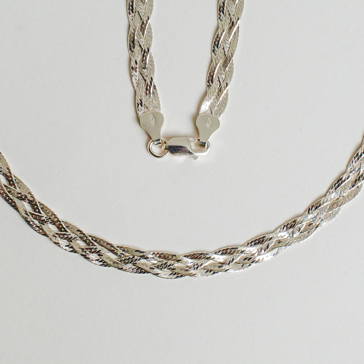 Jóias, Semijoias, fotografia de produtos, anéis, colares, correntes, elegância, pingente, brinco, gargantilha, fotógrafo, estúdio fotográfico, empresa, corporativo, foto de produto, foto profissional, anéis, bijuteria, beleza, 