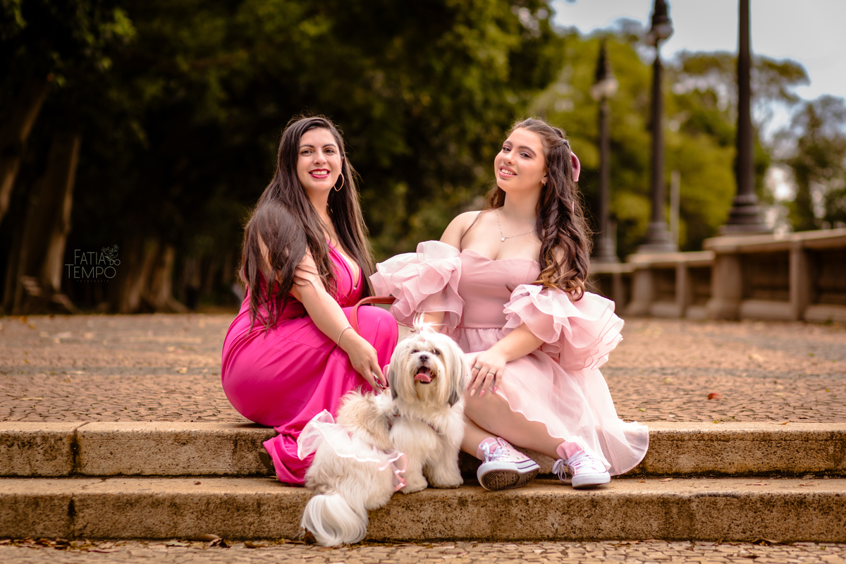 Ensaio fotográfico, fotografia, fotografo em São Paulo, museu do Ipiranga, jardim botânico, xv anos, 15 anos, debutante, aniversario, família, mãe, decoração, vestido, buffet em são caetano, São Caetano do Sul, São Bernardo, cor de rosa, pink, mulher, 