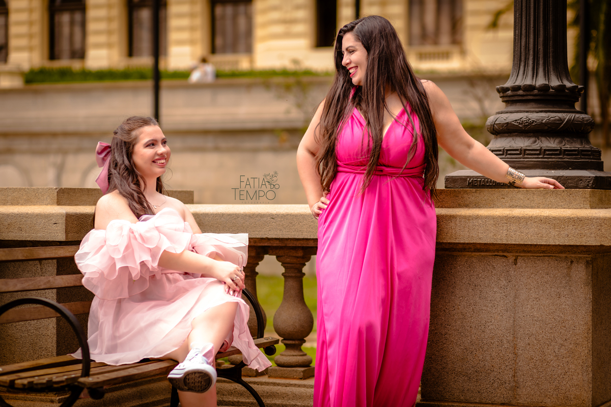 Ensaio fotográfico, fotografia, fotografo em São Paulo, museu do Ipiranga, jardim botânico, xv anos, 15 anos, debutante, aniversario, família, mãe, decoração, vestido, buffet em são caetano, São Caetano do Sul, São Bernardo, cor de rosa, pink, mulher, 