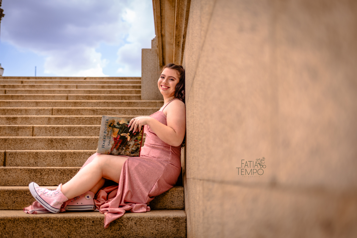 Ensaio fotográfico, fotografia, fotografo em São Paulo, museu do Ipiranga, jardim botânico, xv anos, 15 anos, debutante, aniversario, família, mãe, decoração, vestido, buffet em são caetano, São Caetano do Sul, São Bernardo, cor de rosa, pink, mulher, 