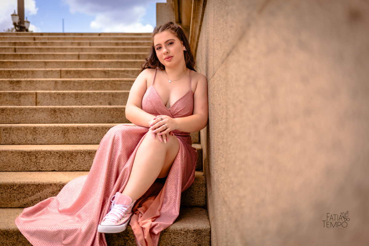 Ensaio fotográfico, fotografia, fotografo em São Paulo, museu do Ipiranga, jardim botânico, xv anos, 15 anos, debutante, aniversario, família, mãe, decoração, vestido, buffet em são caetano, São Caetano do Sul, São Bernardo, cor de rosa, pink, mulher, 