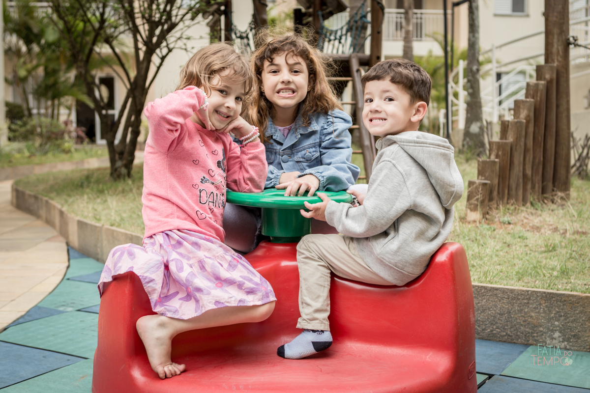 aniversario no salao do predio, festa no predio, aniversario no predio, festa do homem aranha, festa de menino, aniversario de menina, parabens do homens a aranha, homem a aranha, decoracao homem aranha, fotografo de aniversario