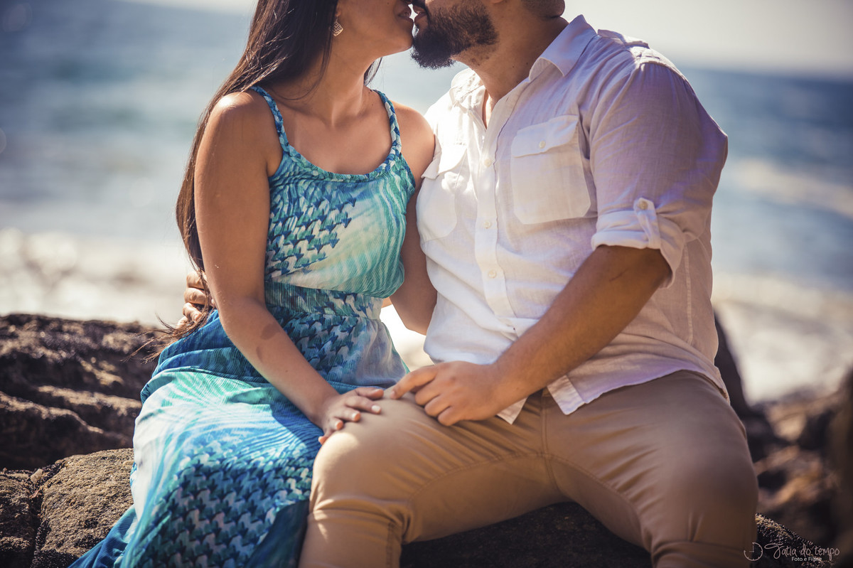 ensaio pre casamento, ensaio de casal, ensaio na praia, pé na areia, vou casar na praia, fotografia na praia, praia de sorocotuva, praia do guarujá