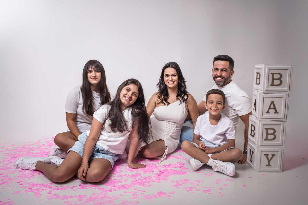 ensaio revelação, chá revelação, ensaio gestante, fotografia em estúdio, fotografia em São Caetano, parto natural, parto humanizado, obstetra, enfermeira obstetra, gestação, grávida, gravidez, fotógrafo em São Caetano, ensaio de família, babá, pediatra, 