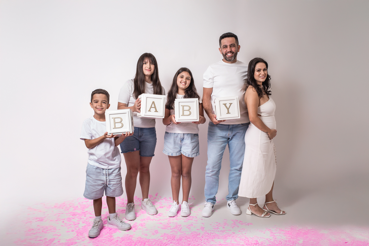 ensaio revelação, chá revelação, ensaio gestante, fotografia em estúdio, fotografia em São Caetano, parto natural, parto humanizado, obstetra, enfermeira obstetra, gestação, grávida, gravidez, fotógrafo em São Caetano, ensaio de família, babá, pediatra, 