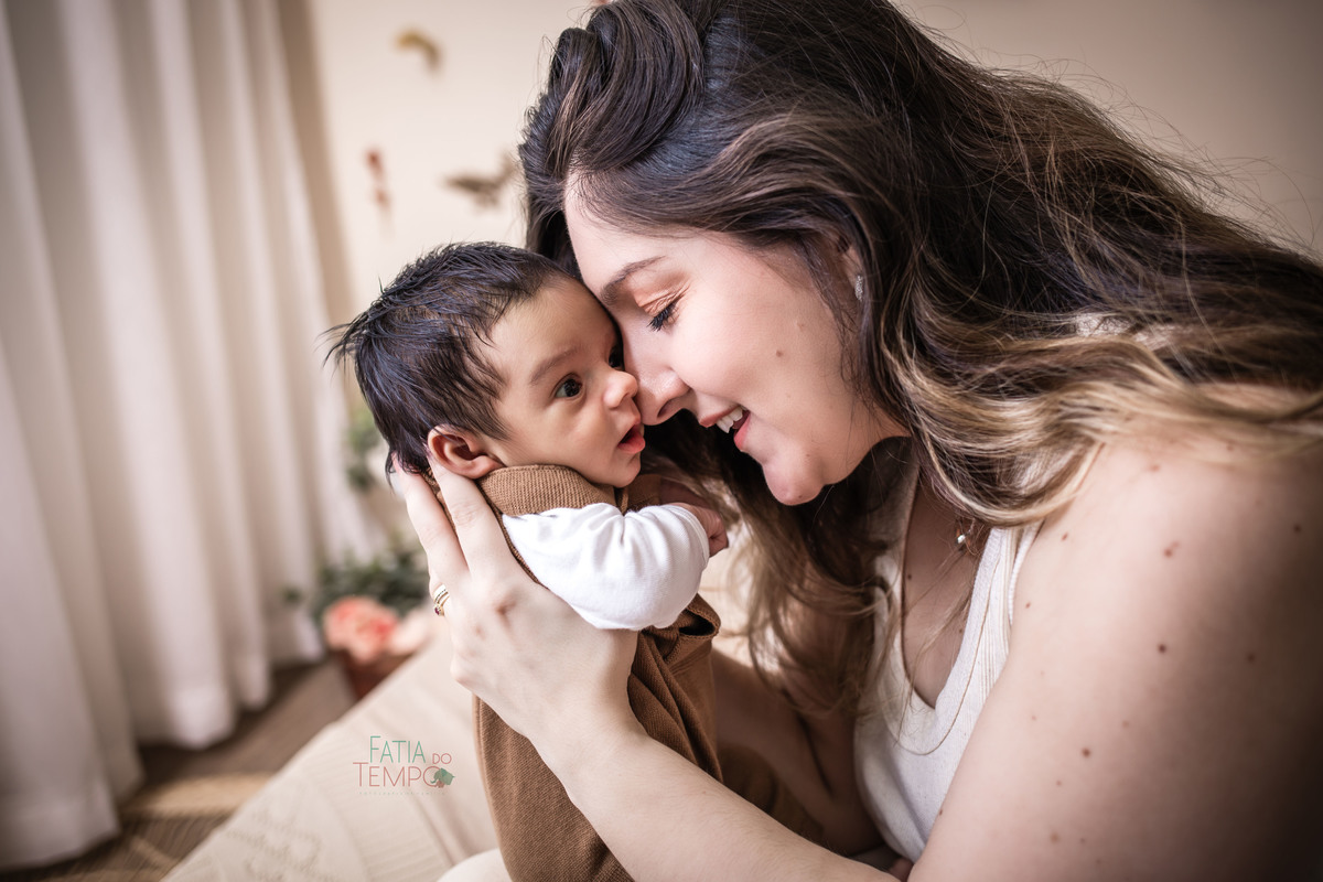newborn, recém nascido, bebê, ensaio de família, baby, foto de criança, fotógrafo em são caetano, gestante, grávida, mulher, aniversário infantil, estúdio fotográfico, mãe de menino, maternidade, puerpério, pós parto, pai presente, paternidade, maquiagem,
