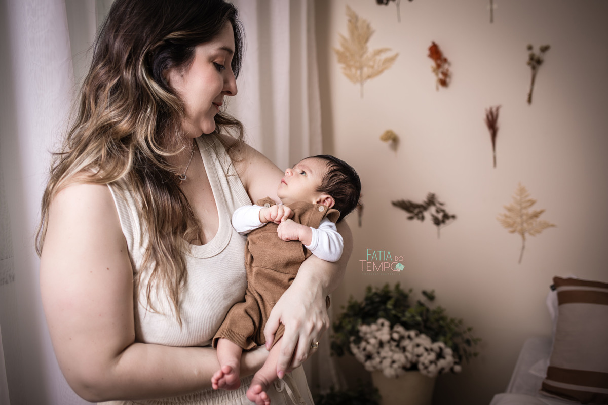 newborn, recém nascido, bebê, ensaio de família, baby, foto de criança, fotógrafo em são caetano, gestante, grávida, mulher, aniversário infantil, estúdio fotográfico, mãe de menino, maternidade, puerpério, pós parto, pai presente, paternidade, maquiagem,