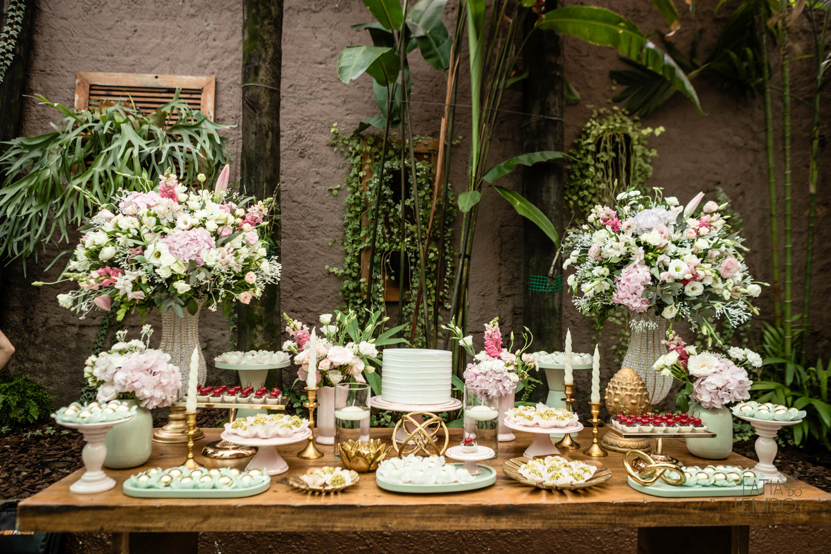 aniversário, baby beef, restaurante, bairro jardim, aniversário de adulto, decoração, fotografia, bartenders, drink, leandrini, blindagem, posta de gasolina, alta sociedade, elite, high society, doces finos, banda, assessoria, Buffet, vestido branco, 