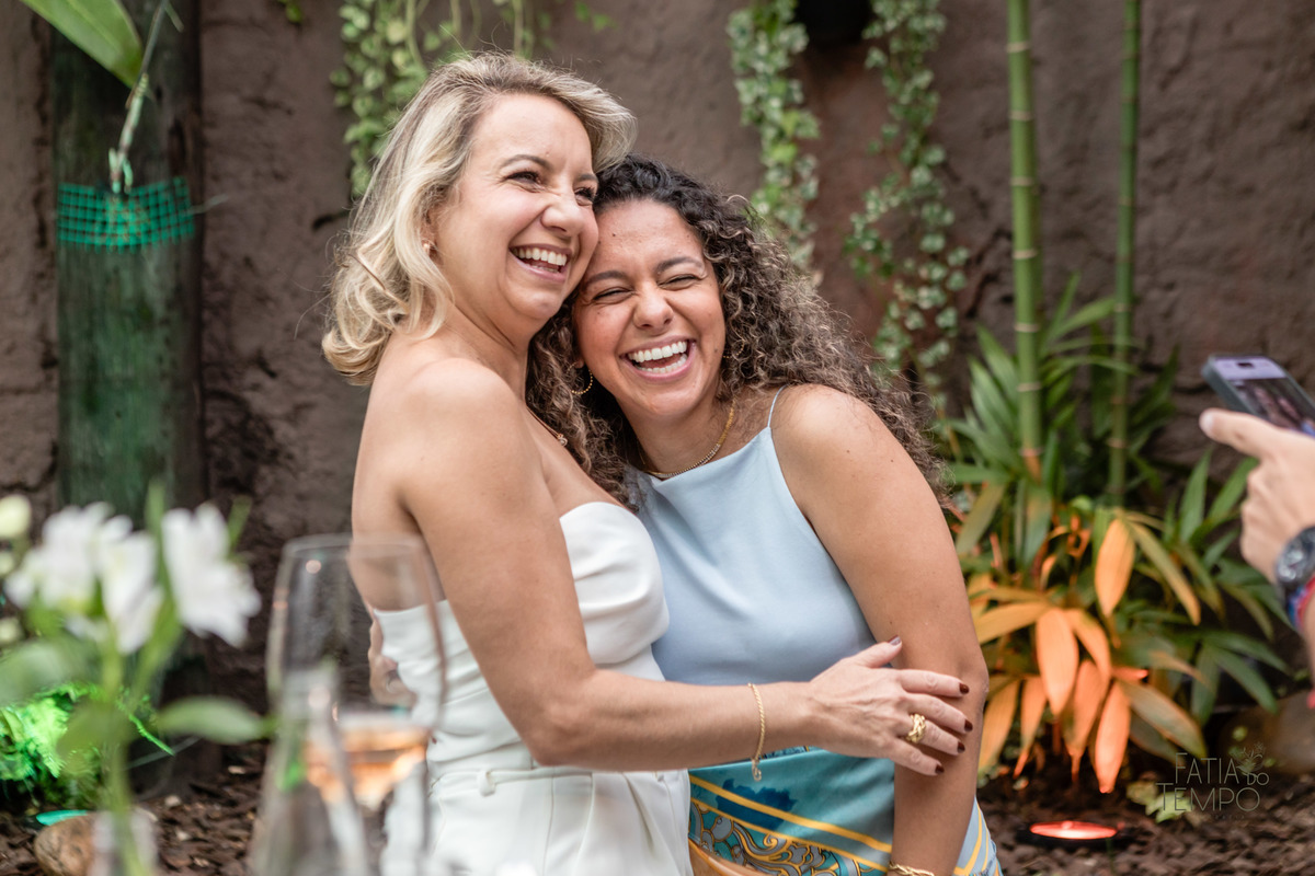 aniversário, baby beef, restaurante, bairro jardim, aniversário de adulto, decoração, fotografia, bartenders, drink, leandrini, blindagem, posta de gasolina, alta sociedade, elite, high society, doces finos, banda, assessoria, Buffet, vestido branco, 