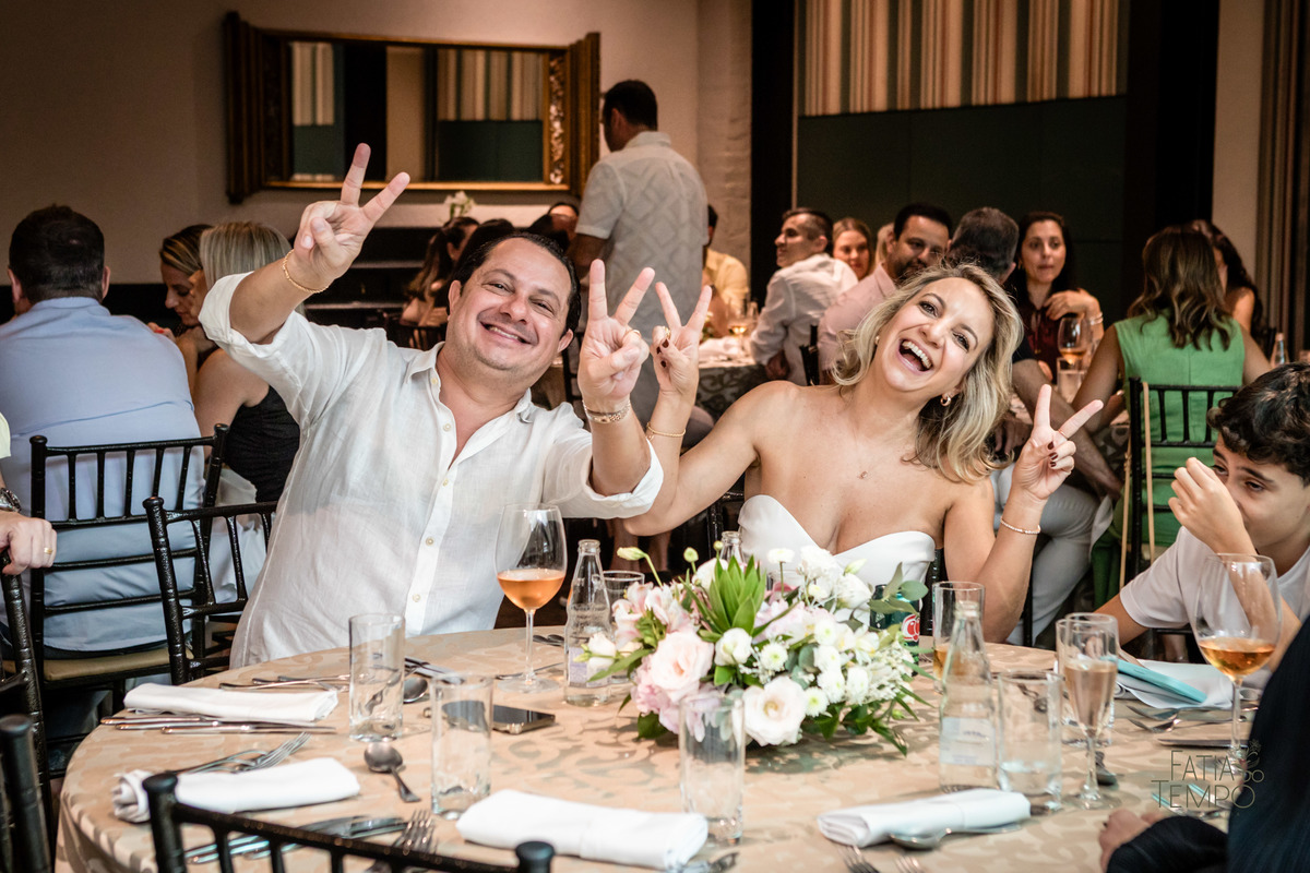 aniversário, baby beef, restaurante, bairro jardim, aniversário de adulto, decoração, fotografia, bartenders, drink, leandrini, blindagem, posta de gasolina, alta sociedade, elite, high society, doces finos, banda, assessoria, Buffet, vestido branco, 