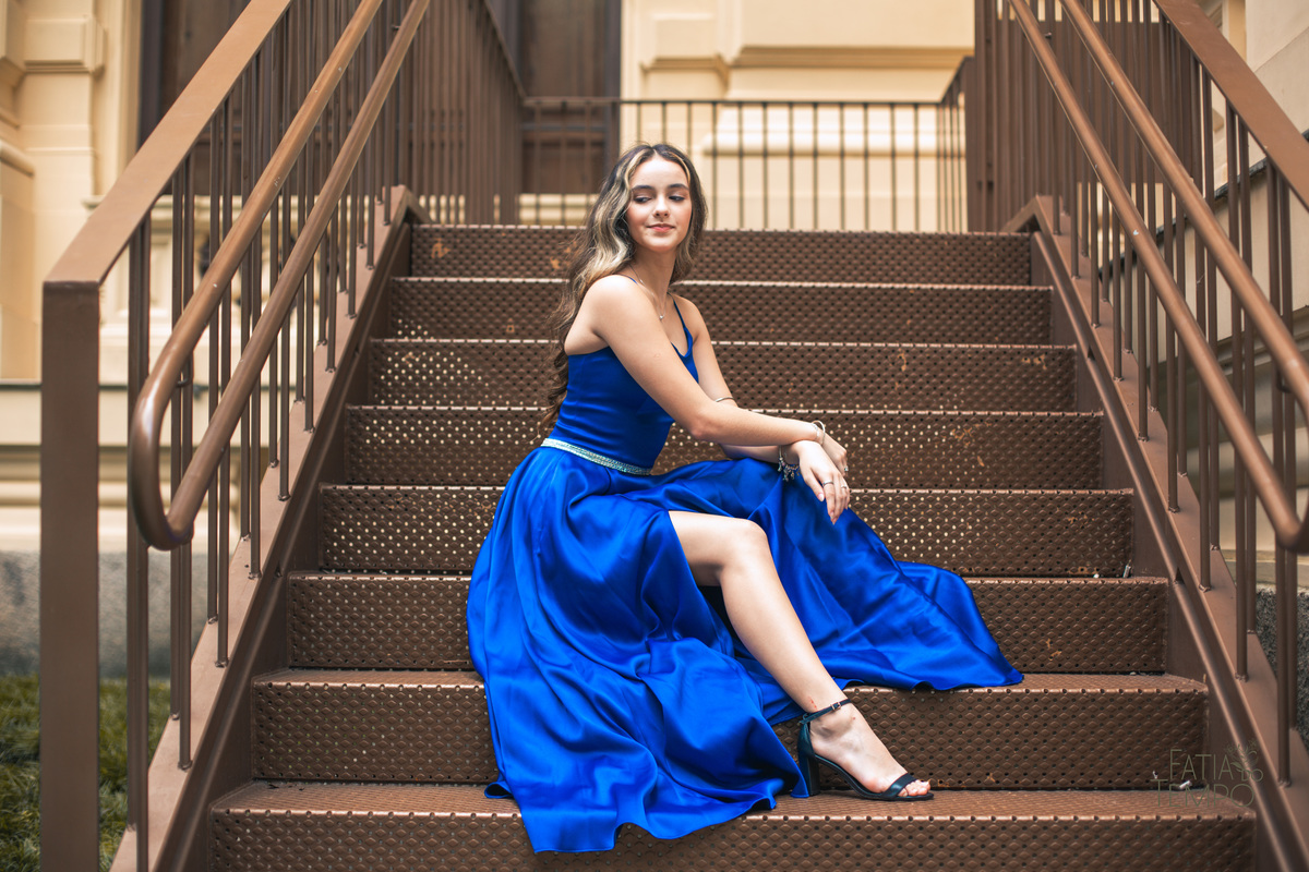 Ensaio, xv, 15 anos, debutante, museu do Ipiranga, ensaio fotográfico, maquiagem, vestido azul, vestido de festa, aluguel de vestido, debutante, Buffet para 15 anos, balet, balada, dj, mc, funk, trap, street dance, bailarina, fotógrafo, make, hair, dior, 