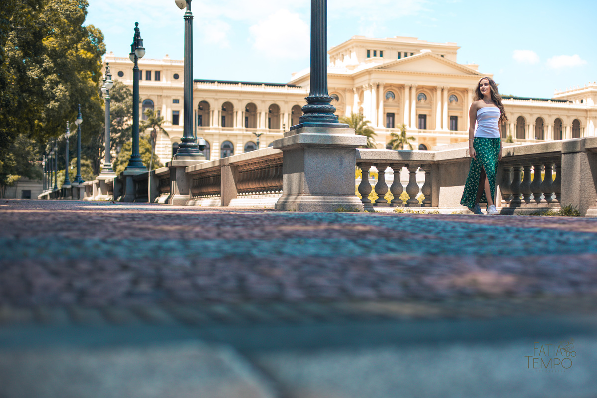 Ensaio, xv, 15 anos, debutante, museu do Ipiranga, ensaio fotográfico, maquiagem, vestido azul, vestido de festa, aluguel de vestido, debutante, Buffet para 15 anos, balet, balada, dj, mc, funk, trap, street dance, bailarina, fotógrafo, make, hair, dior, 