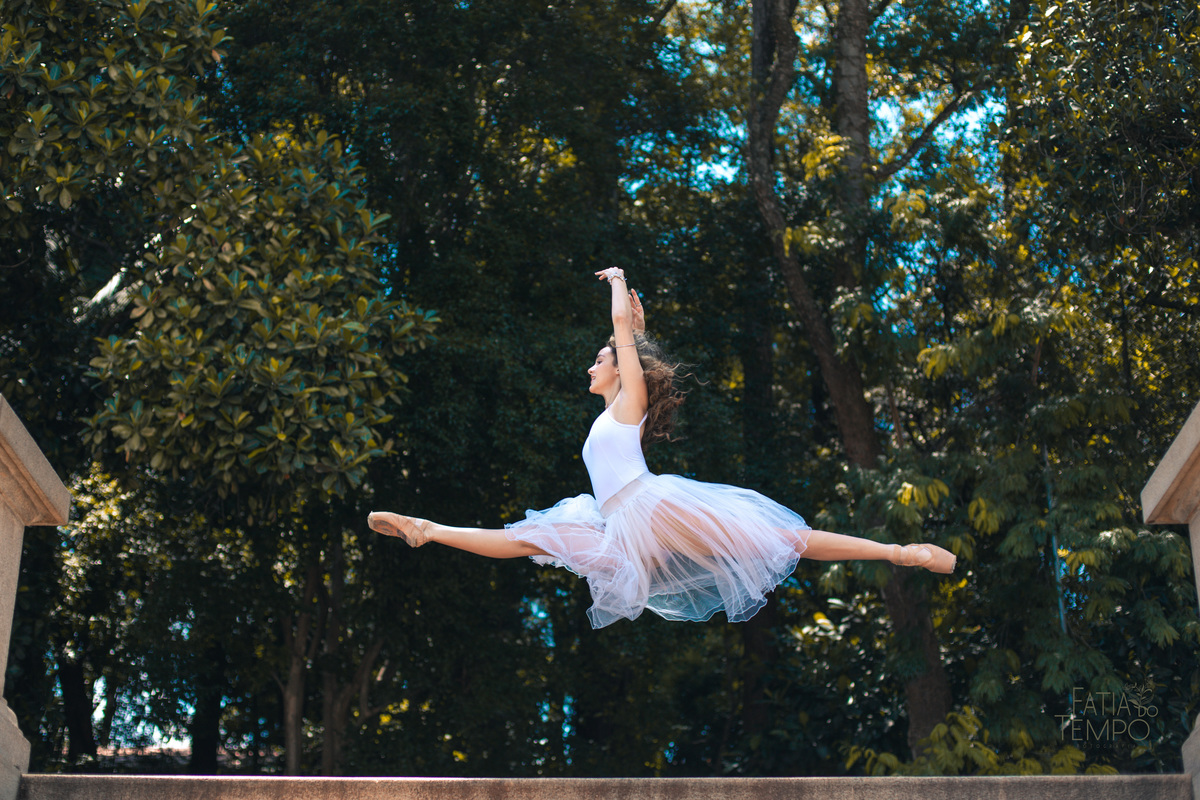 Ensaio, xv, 15 anos, debutante, museu do Ipiranga, ensaio fotográfico, maquiagem, vestido azul, vestido de festa, aluguel de vestido, debutante, Buffet para 15 anos, balet, balada, dj, mc, funk, trap, street dance, bailarina, fotógrafo, make, hair, dior, 