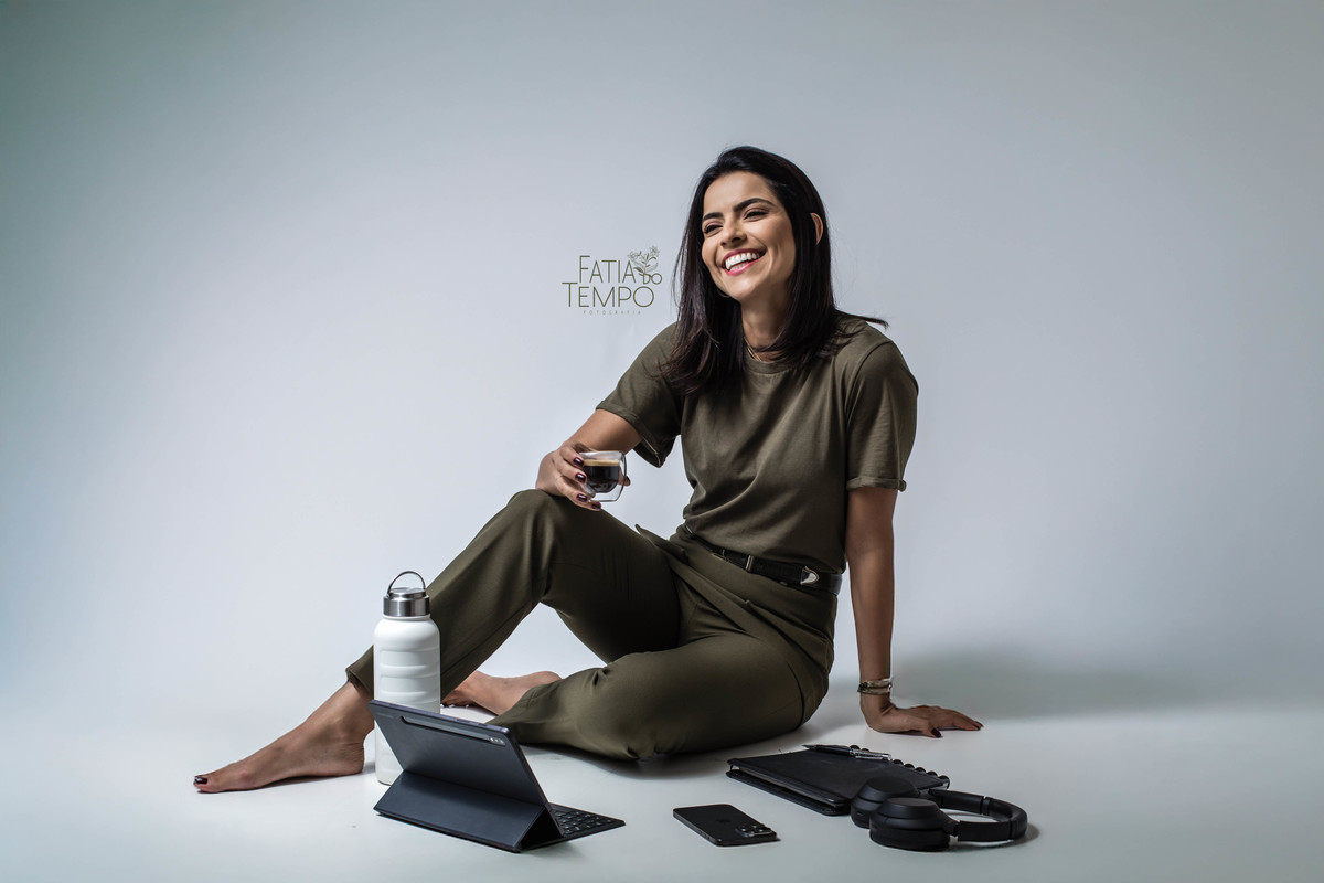 Personal branding, negócios, startup, Venture building, inteligência artificial, tecnologia, Business, Boss, mulher, ensaio corporativo, empresa, comercio, industria, economia, samsung, apple, Montblanc, Swarovski, Pandora, Vivara, Senai, TI, Informática,