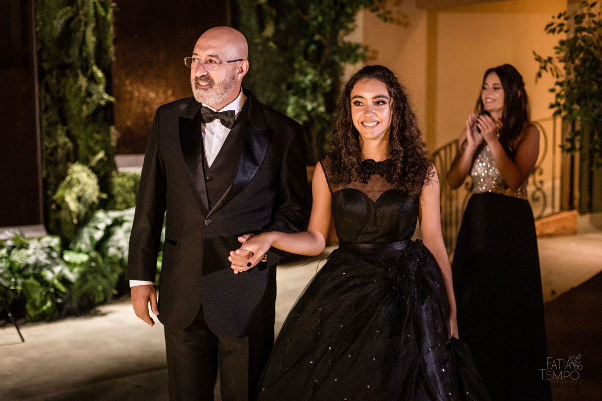 Fotografia Debutante, Celebrar a Vida, Dia de Princesa, Debut, Meus 15 Anos, Quinze Anos, Teen Party, Making Of 15 Anos, Debutante Style, Book 15 Anos, Debutante Dream, Debutante Look, Momento Mágico, Debutante Photography, Quinze Perfeito, 