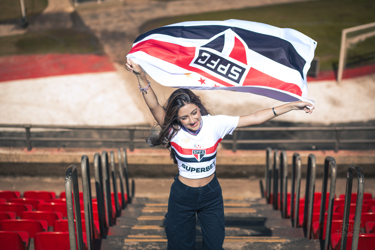 São Paulo, Tricolor, Morumbi, SPFC, Libertadores, Brasileirão, Copa do Brasil, torcida, camisa tricolor, história, soberano, Rogério Ceni, ídolo, gols, clássico, rivalidade, Majestoso, Choque-Rei, San-São, elenco, títulos, glórias, base, Cotia, craques, 