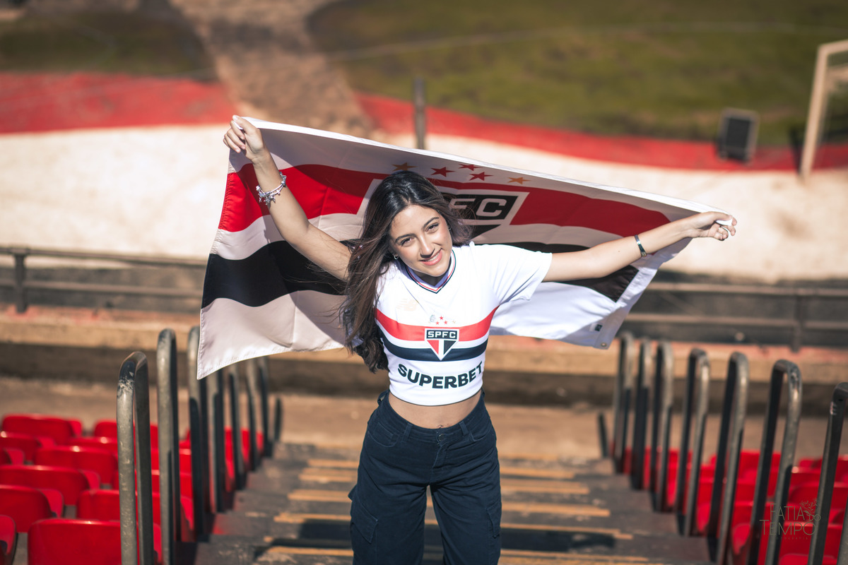 São Paulo, Tricolor, Morumbi, SPFC, Libertadores, Brasileirão, Copa do Brasil, torcida, camisa tricolor, história, soberano, Rogério Ceni, ídolo, gols, clássico, rivalidade, Majestoso, Choque-Rei, San-São, elenco, títulos, glórias, base, Cotia, craques, 