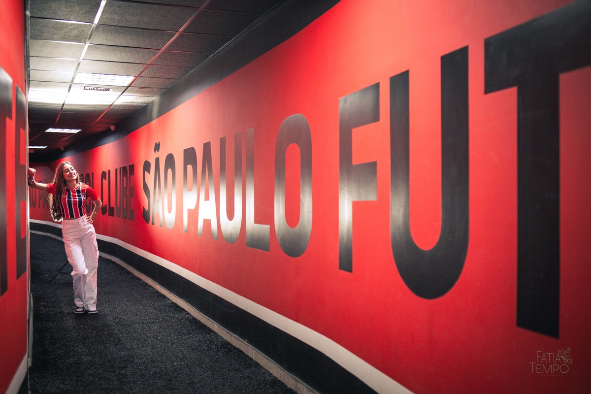 São Paulo, Tricolor, Morumbi, SPFC, Libertadores, Brasileirão, Copa do Brasil, torcida, camisa tricolor, história, soberano, Rogério Ceni, ídolo, gols, clássico, rivalidade, Majestoso, Choque-Rei, San-São, elenco, títulos, glórias, base, Cotia, craques, 