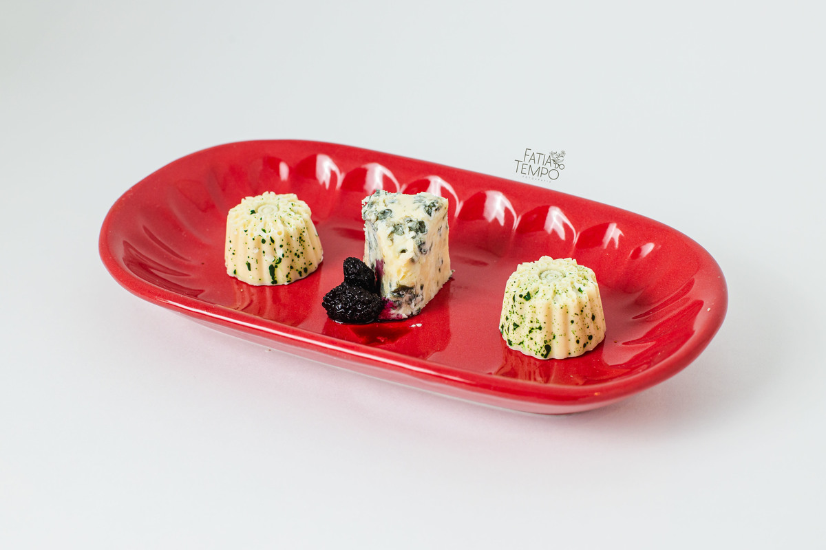 doces finos, elegância, sabor, delicadeza, confeitaria, luxo, sobremesas, detalhes, arte, gourmet, requinte, beleza, paladar, festa, sofisticação, mesa doce, fotografia, cardápio novo, lançamento, inspiração, chocolate, brigadeiro, nozes, damasco, frutas 