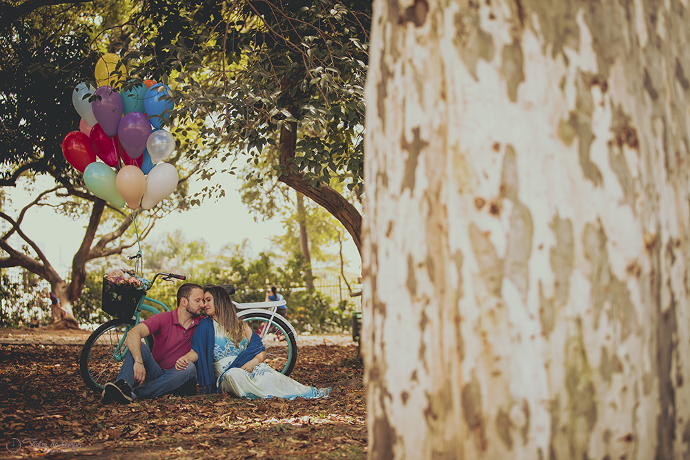 Ensaio pre casamento com balões, museu do ipiranga, ensaio de casal, ensaio no parque, ensaio no museu, ensaio com bexiga, ensaio com balão de gás hélio