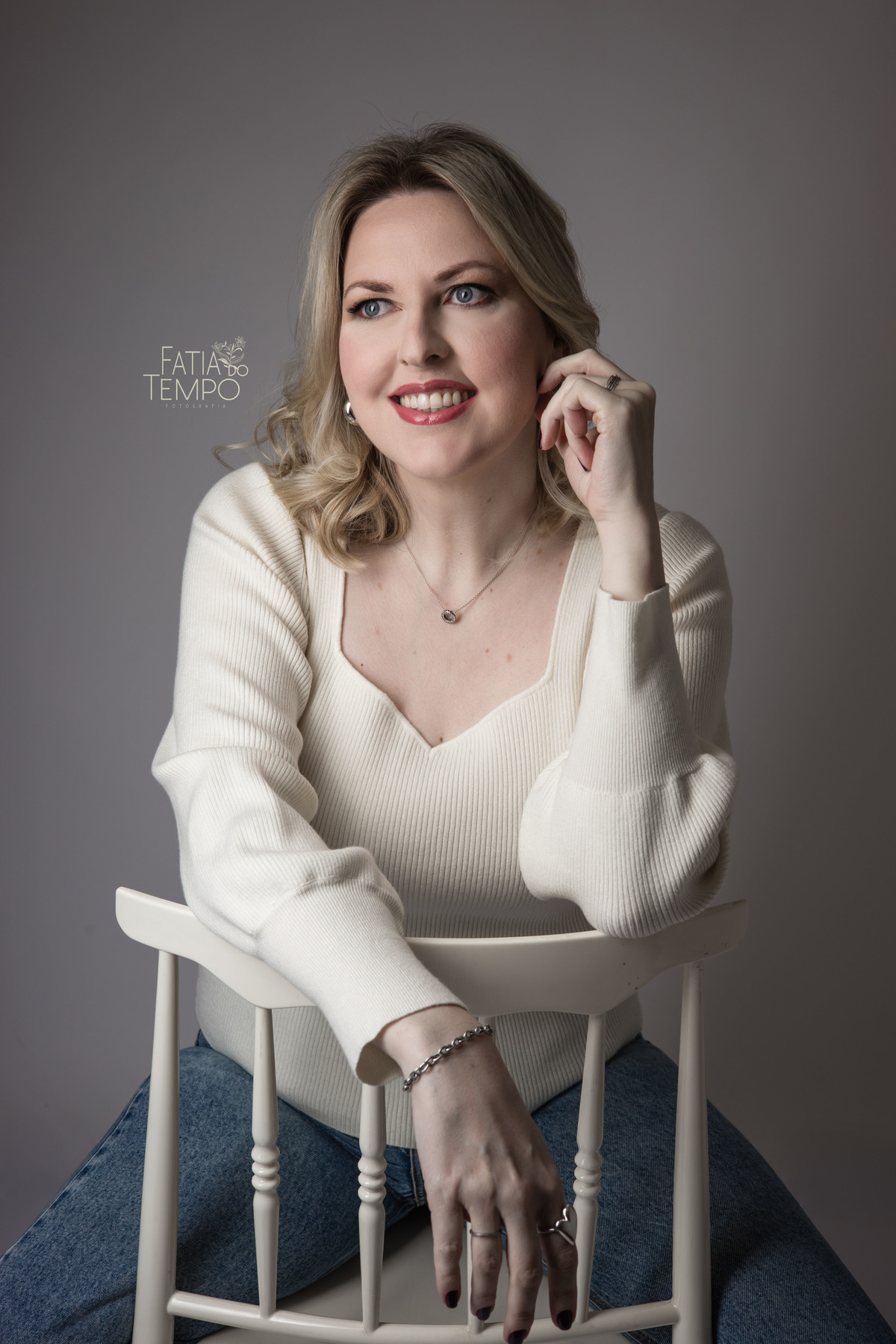 personalbranding, carreira, liderança, networking, confiança, elegância, inspiração, estilo, estratégia, visibilidade, autoridade, empoderamento, posicionamento, autenticidade, impacto, sucesso, sofisticação, influência, protagonismo, headhunter