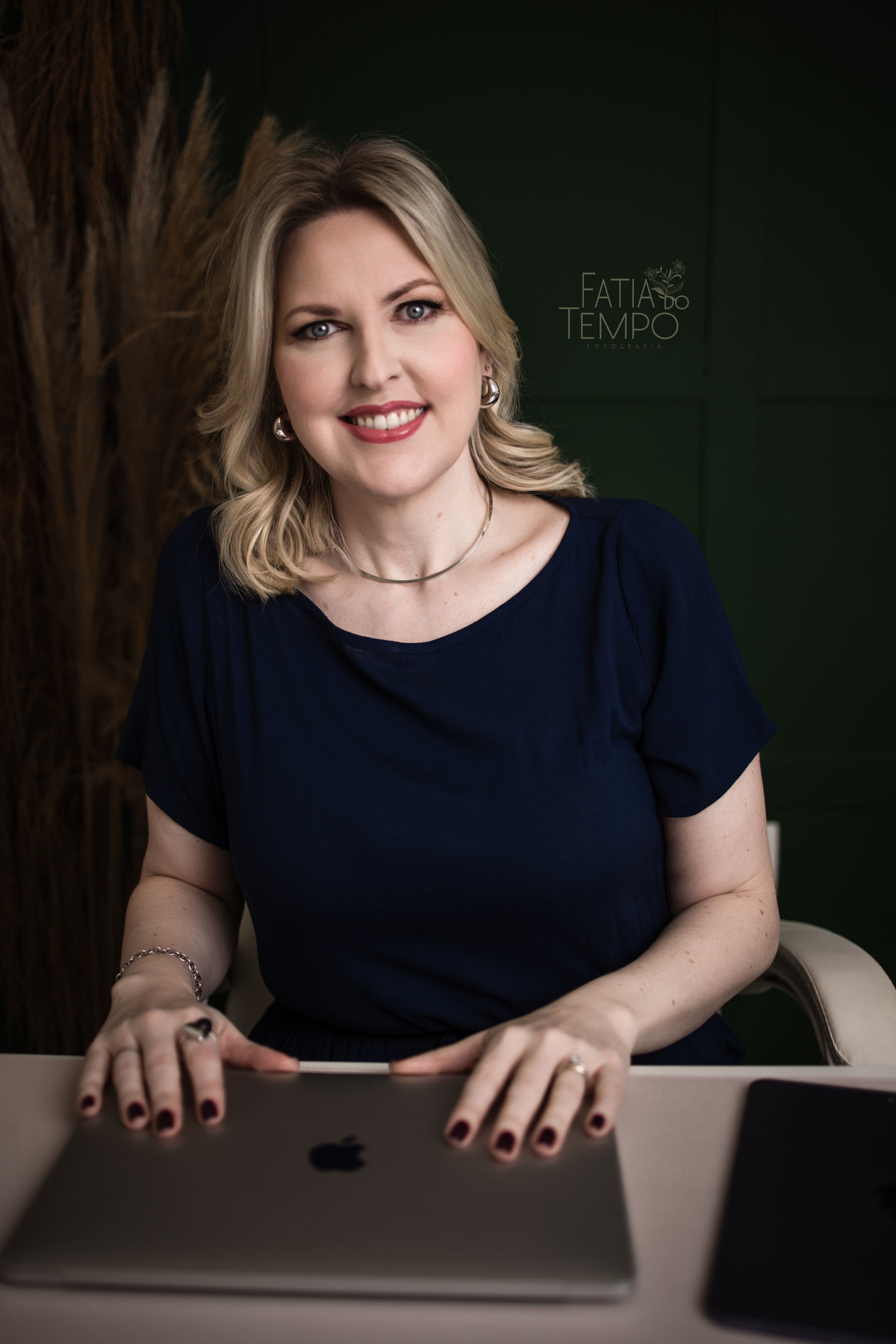 personalbranding, carreira, liderança, networking, confiança, elegância, inspiração, estilo, estratégia, visibilidade, autoridade, empoderamento, posicionamento, autenticidade, impacto, sucesso, sofisticação, influência, protagonismo, headhunter