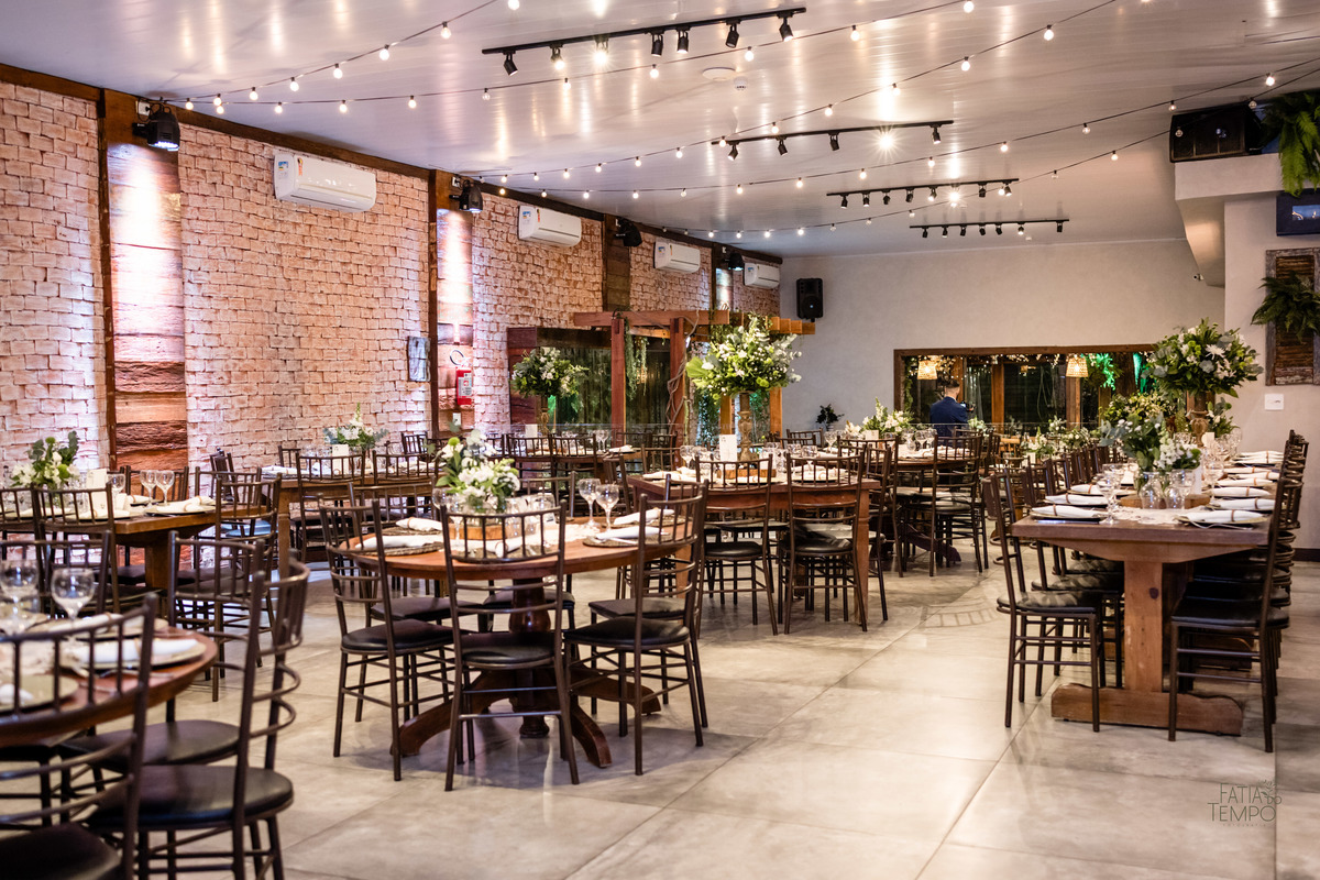 casamento, dicas de casamento, planejamento de casamento, vestidos de noiva, decoração de casamento, festa de casamento, noiva, noivo, cerimônia de casamento, ideias de casamento, fornecedores de casamento, casamento simples, casamento civil, 