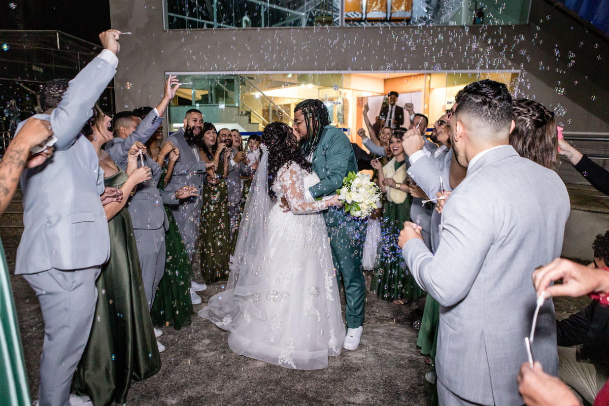 casamento, dicas de casamento, planejamento de casamento, vestidos de noiva, decoração de casamento, festa de casamento, noiva, noivo, cerimônia de casamento, ideias de casamento, fornecedores de casamento, casamento simples, casamento civil, 