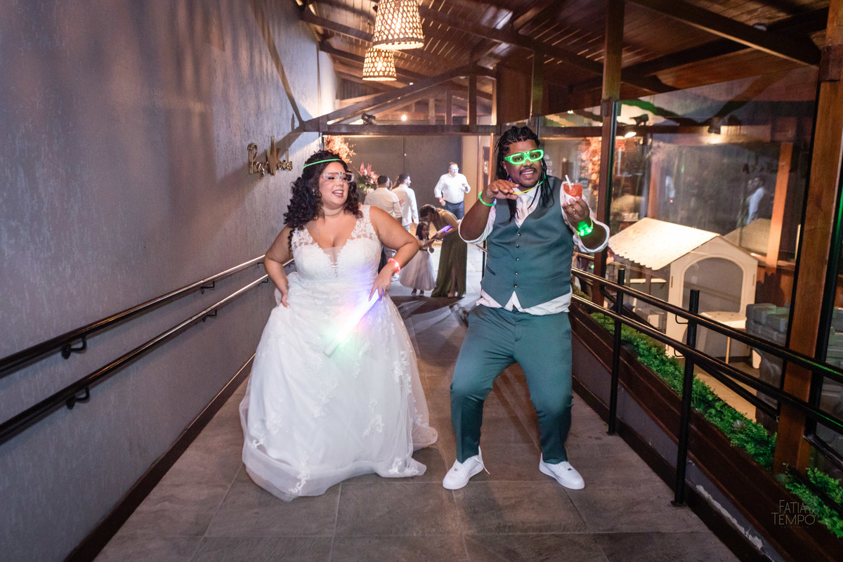 casamento, dicas de casamento, planejamento de casamento, vestidos de noiva, decoração de casamento, festa de casamento, noiva, noivo, cerimônia de casamento, ideias de casamento, fornecedores de casamento, casamento simples, casamento civil, 