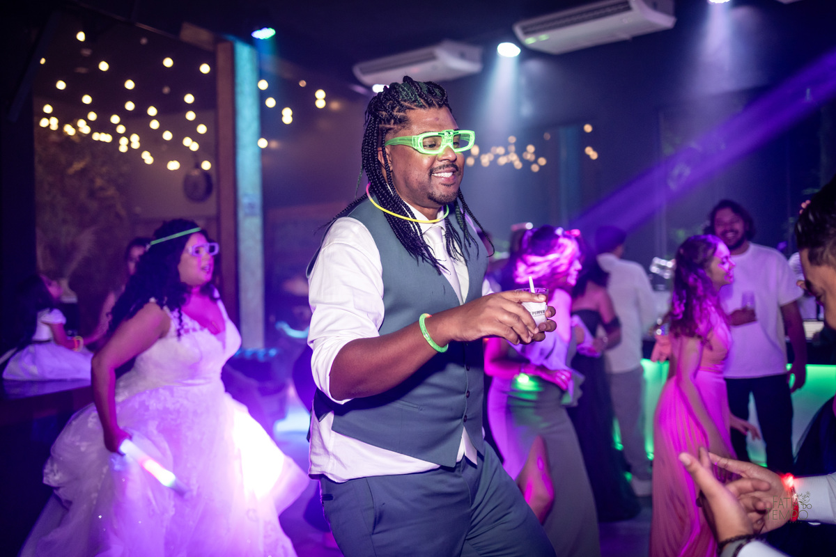 casamento, dicas de casamento, planejamento de casamento, vestidos de noiva, decoração de casamento, festa de casamento, noiva, noivo, cerimônia de casamento, ideias de casamento, fornecedores de casamento, casamento simples, casamento civil, 