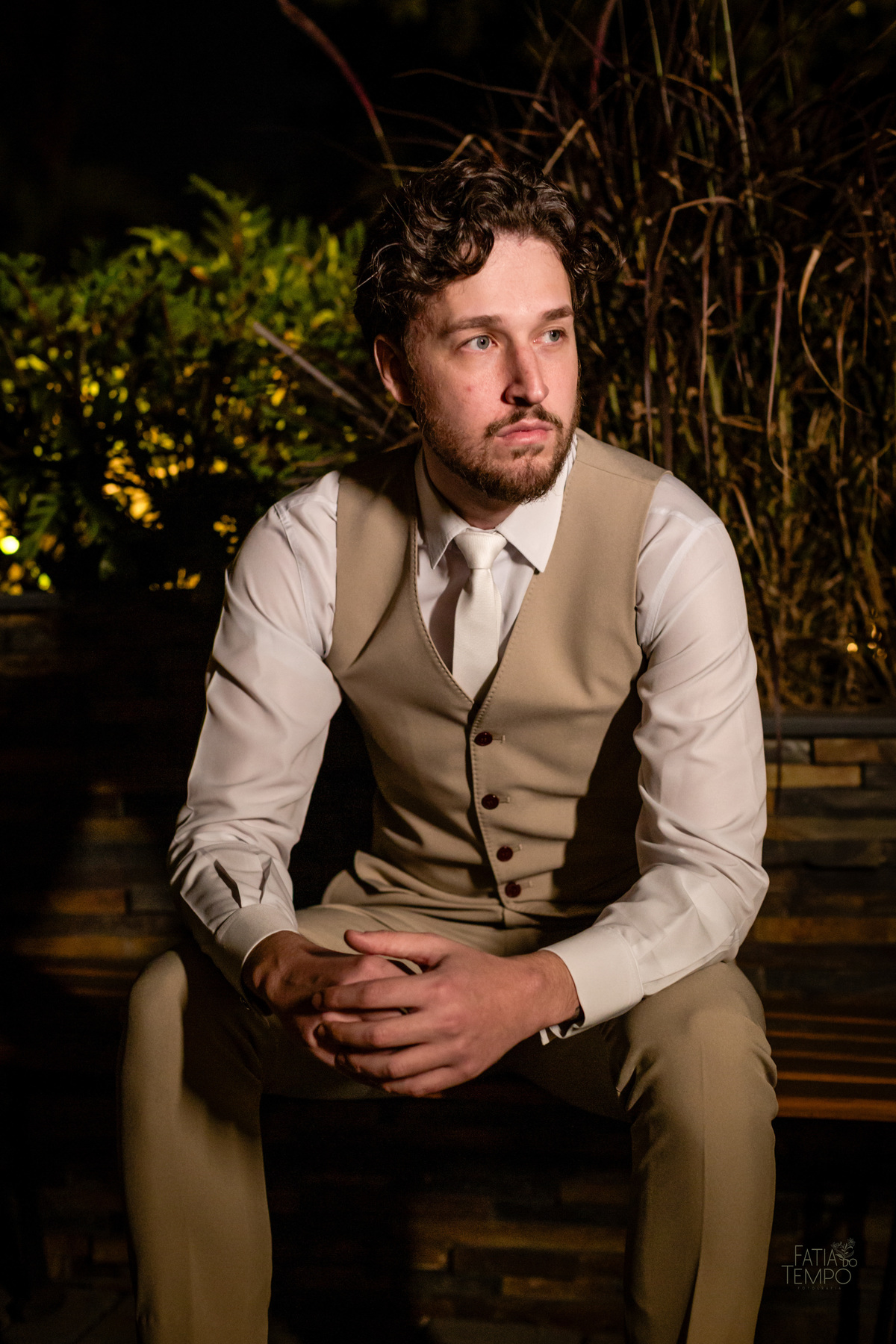 mini wedding, destination wedding, elopement, inspiração para noivas, maquiagem de noiva, penteado de noiva, trajes de noivo, espaço para casamento, música para cerimônia, buffet de casamento, doces finos, identidade visual de casamento,