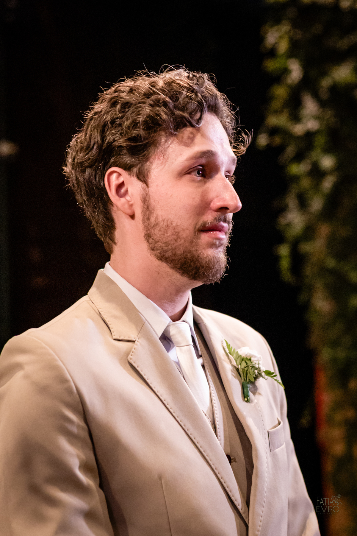 mini wedding, destination wedding, elopement, inspiração para noivas, maquiagem de noiva, penteado de noiva, trajes de noivo, espaço para casamento, música para cerimônia, buffet de casamento, doces finos, identidade visual de casamento,