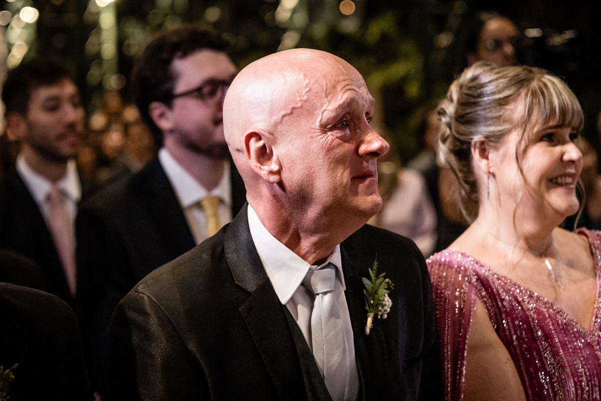 mini wedding, destination wedding, elopement, inspiração para noivas, maquiagem de noiva, penteado de noiva, trajes de noivo, espaço para casamento, música para cerimônia, buffet de casamento, doces finos, identidade visual de casamento,