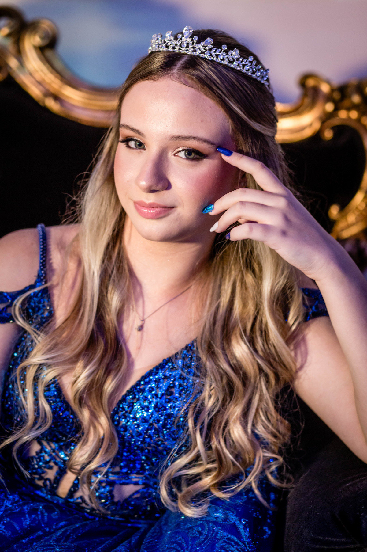 15anos, debutante, festade15anos, xvanos, decoracaode15anos, festaglam, decoracaomoderna, neonparty, festasofisticada, fotografiadeeventos, eventos15anos, decoracaodebutante, partydecor, cenário, brilho, requinte, estilo, decoração, vestido, balada, cenár