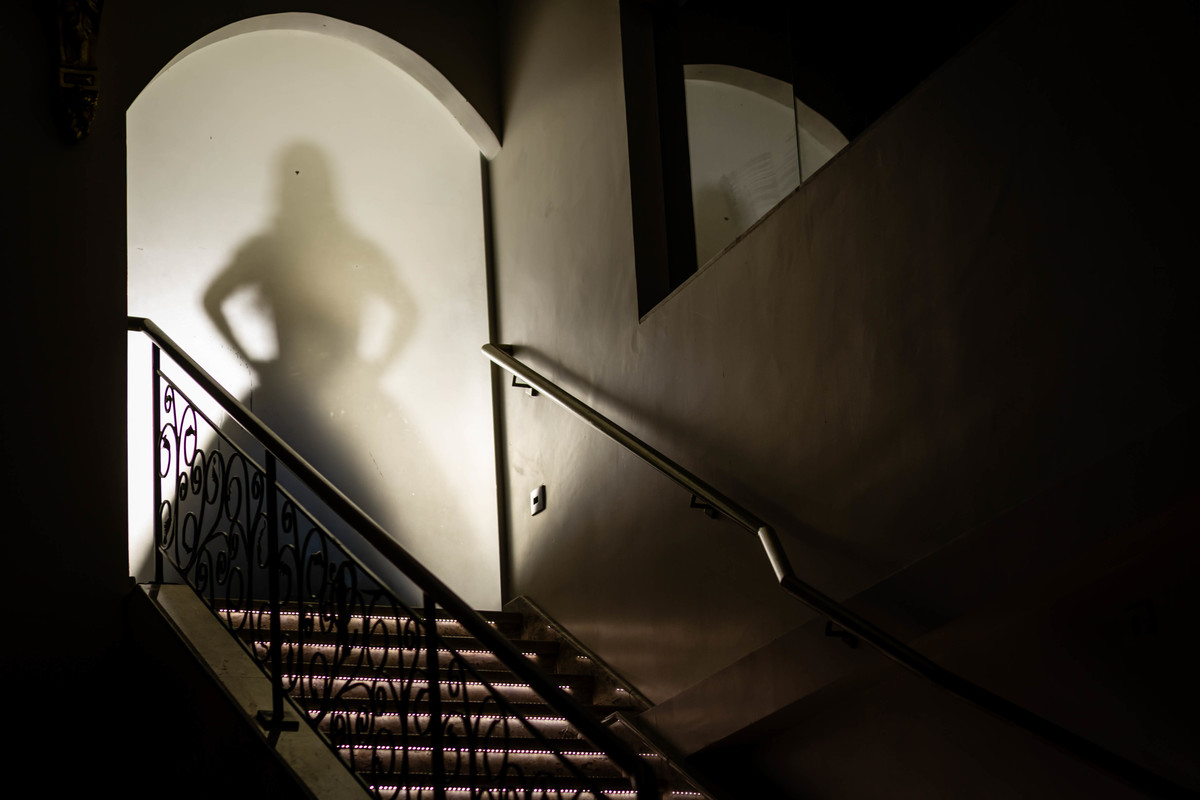 15anos, debutante, festade15anos, xvanos, decoracaode15anos, festaglam, decoracaomoderna, neonparty, festasofisticada, fotografiadeeventos, eventos15anos, decoracaodebutante, partydecor, cenário, brilho, requinte, estilo, decoração, vestido, balada, cenár