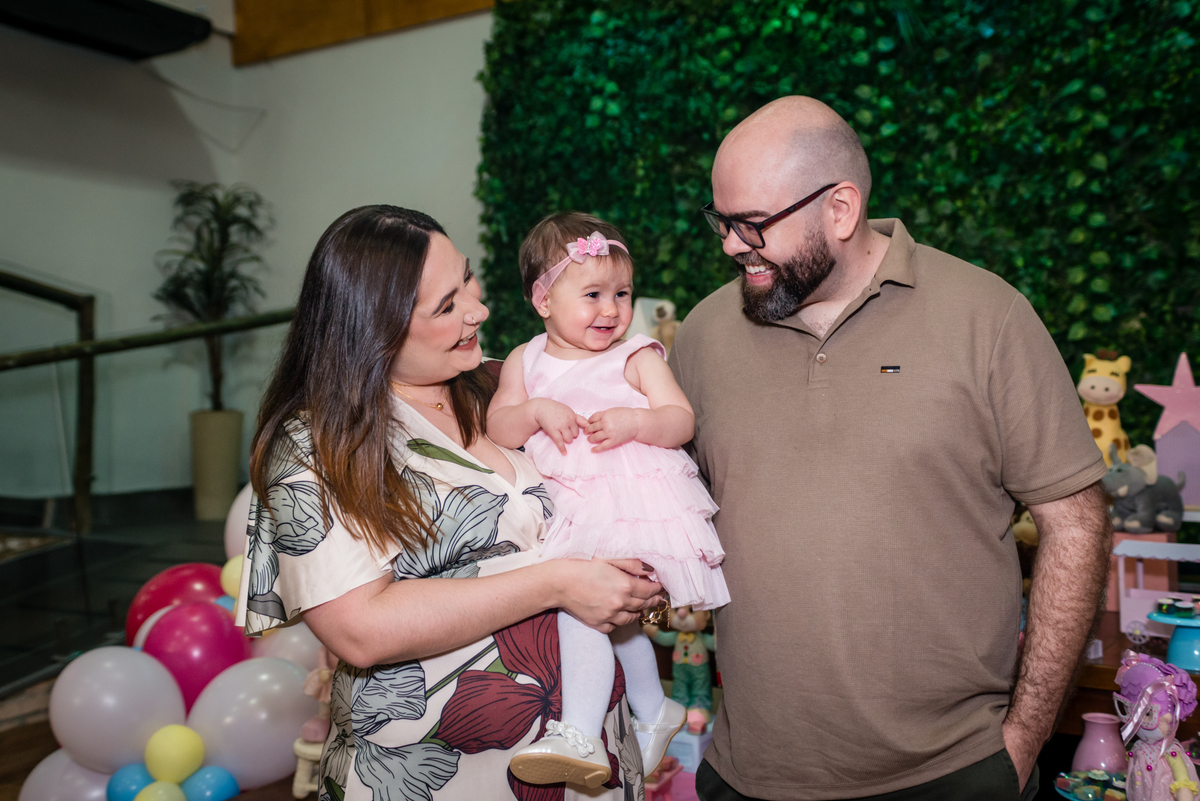 aniversario1ano, 1aninho, festainfantil, fotoinfantil, fotografiainfantil, ensaiobebe, bebe1ano, decoracaoinfantil, momentosespeciais, familia, fotografiaprofissional, portfoliobebe, aniversariobebe