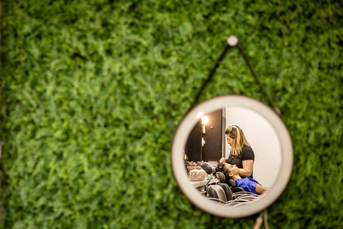 15anos, debutante, festade15anos, xvanos, decoracaode15anos, festatematica, decoracaofesta, alicenopaisdasmaravilhas, chepeleiromaluco, personagensfesta, festasofisticada, fotografiadeeventos, eventos15anos, decoracaodebutante, partydecor, cenário, brilho