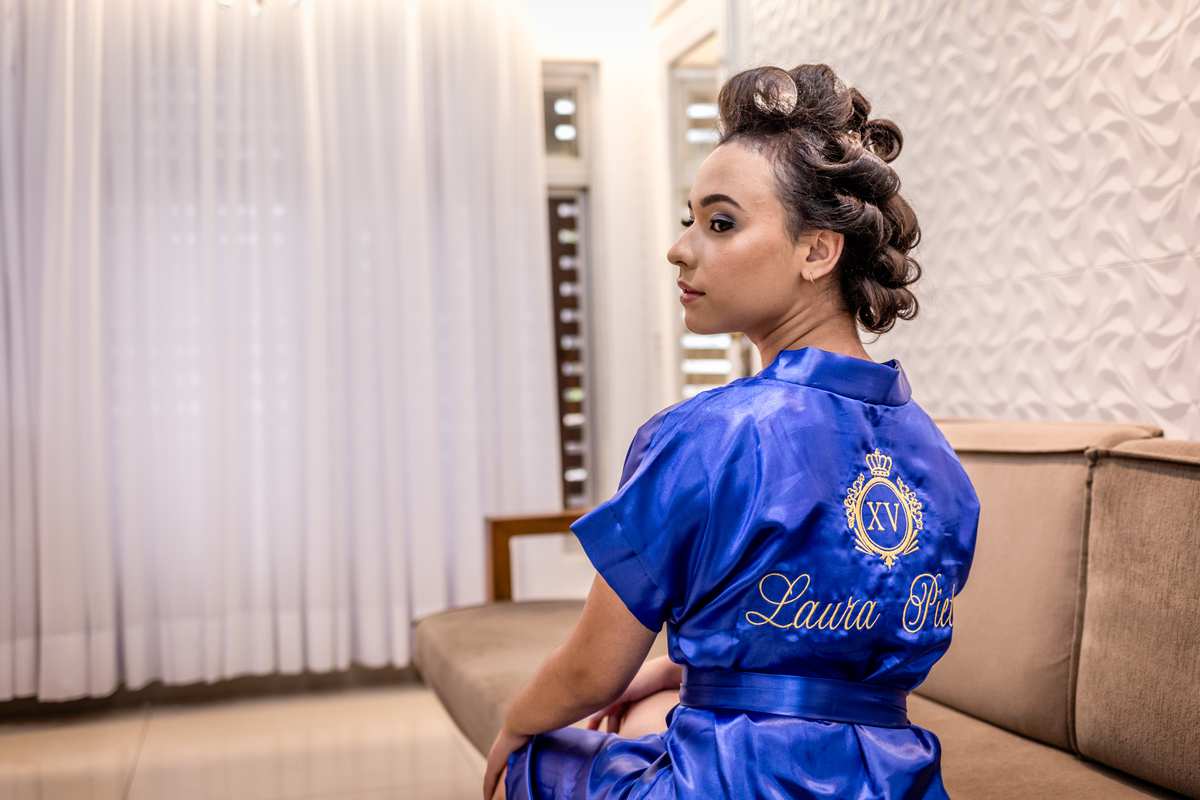 15anos, debutante, festade15anos, xvanos, decoracaode15anos, festatematica, decoracaofesta, alicenopaisdasmaravilhas, chepeleiromaluco, personagensfesta, festasofisticada, fotografiadeeventos, eventos15anos, decoracaodebutante, partydecor, cenário, brilho