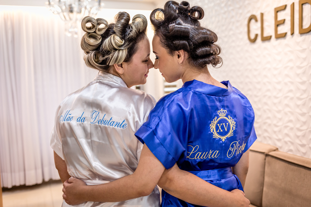 15anos, debutante, festade15anos, xvanos, decoracaode15anos, festatematica, decoracaofesta, alicenopaisdasmaravilhas, chepeleiromaluco, personagensfesta, festasofisticada, fotografiadeeventos, eventos15anos, decoracaodebutante, partydecor, cenário, brilho