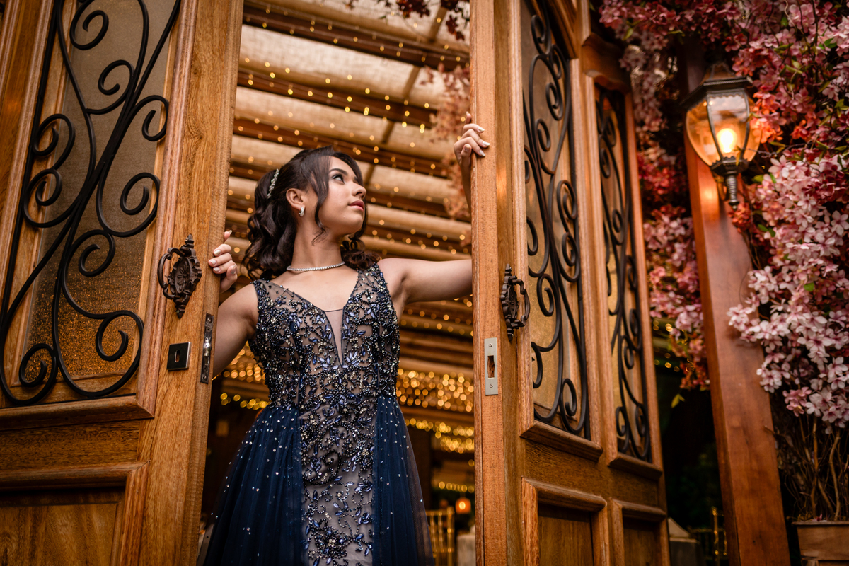 15anos, debutante, festade15anos, xvanos, decoracaode15anos, festatematica, decoracaofesta, alicenopaisdasmaravilhas, chepeleiromaluco, personagensfesta, festasofisticada, fotografiadeeventos, eventos15anos, decoracaodebutante, partydecor, cenário, brilho