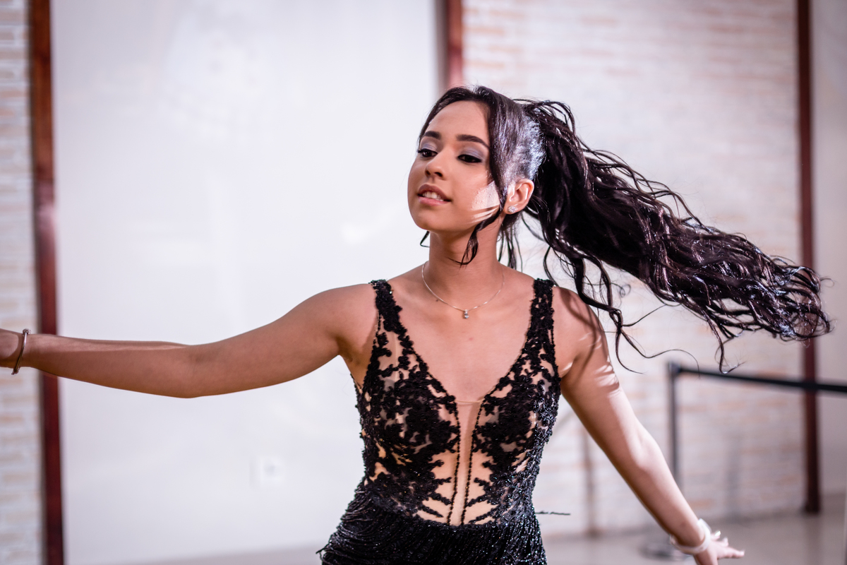 15anos, debutante, festade15anos, xvanos, decoracaode15anos, festatematica, decoracaofesta, alicenopaisdasmaravilhas, chepeleiromaluco, personagensfesta, festasofisticada, fotografiadeeventos, eventos15anos, decoracaodebutante, partydecor, cenário, brilho