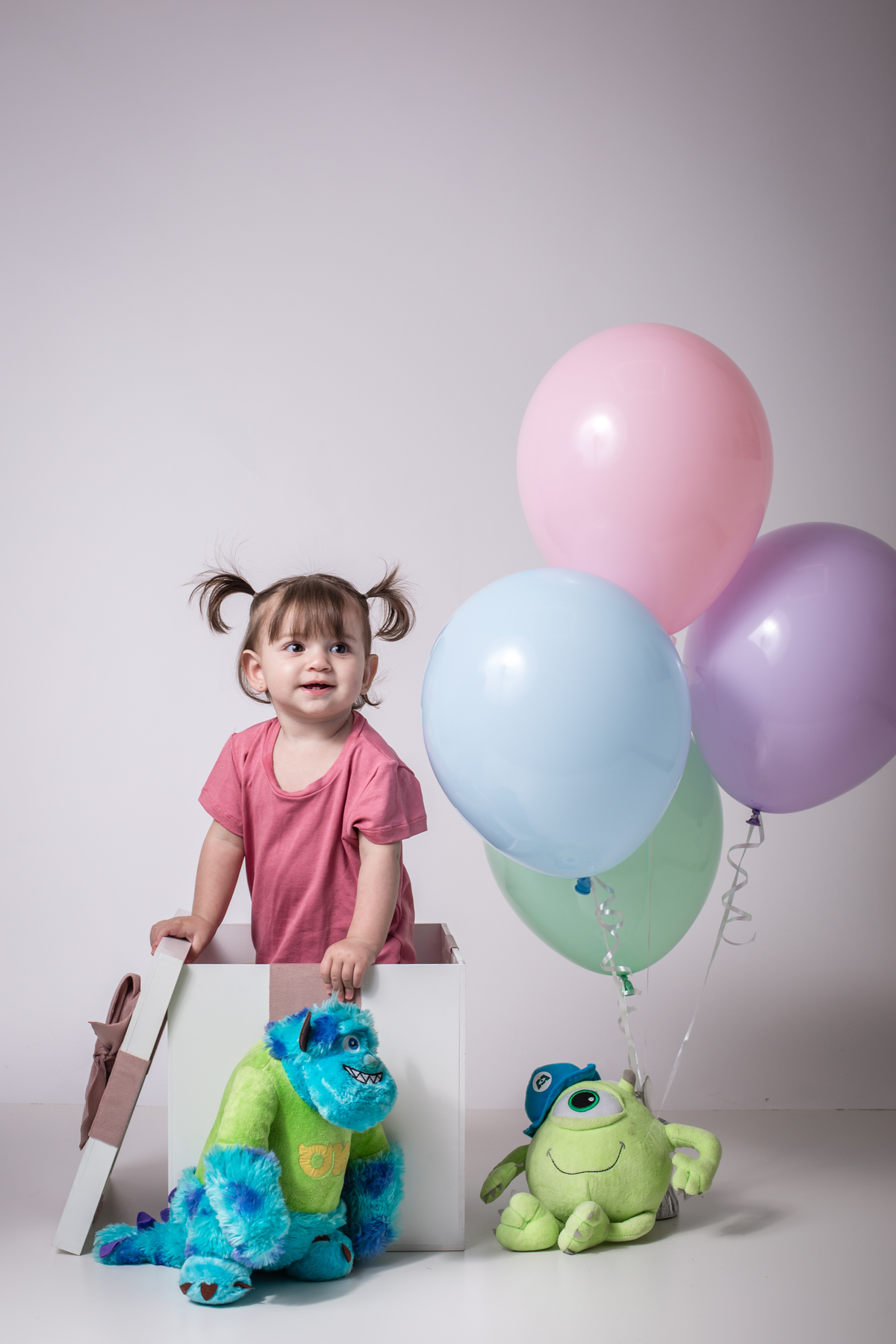 aniversario, aniversarioinfantil, aniversariobebe,  esansiotematico, aniversariomonstrossa, monstrossa, bebe, infancia, estudiofotografico, fotoemestudio, ensaioemestudio, fotografiainfantil, retratoinfantil, ensaioinfantil, familia, alegria, sorriso