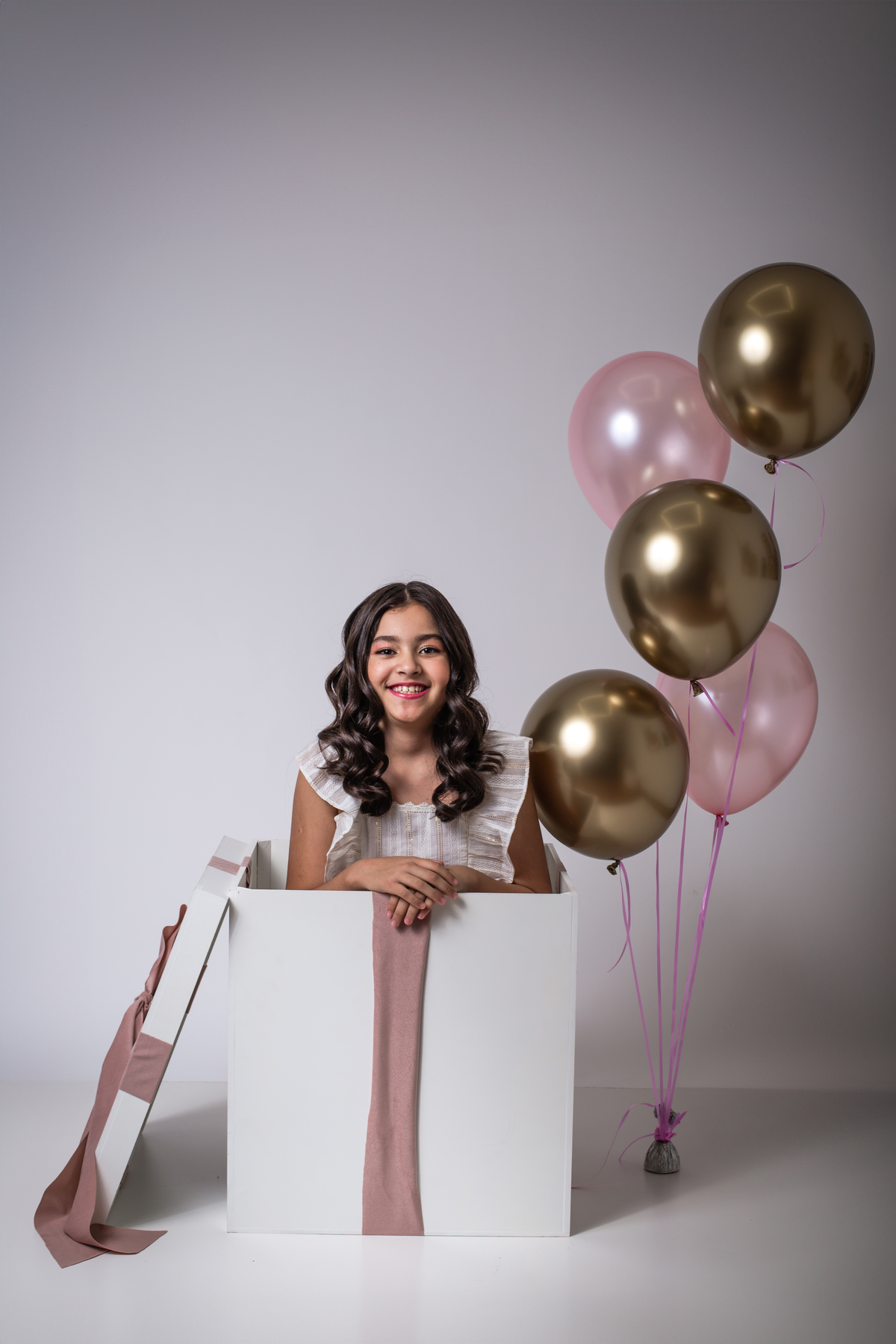 aniversario, 10anos, infancia, comemoracao, festa, alegria, sorriso, crianca, retratoinfantil, fotografiainfantil, ensaioinfantil, momentoespecial, lembranca, familia, diversao, doceinfancia, retrato, fotografia, felicidade, aniversarioinfantil