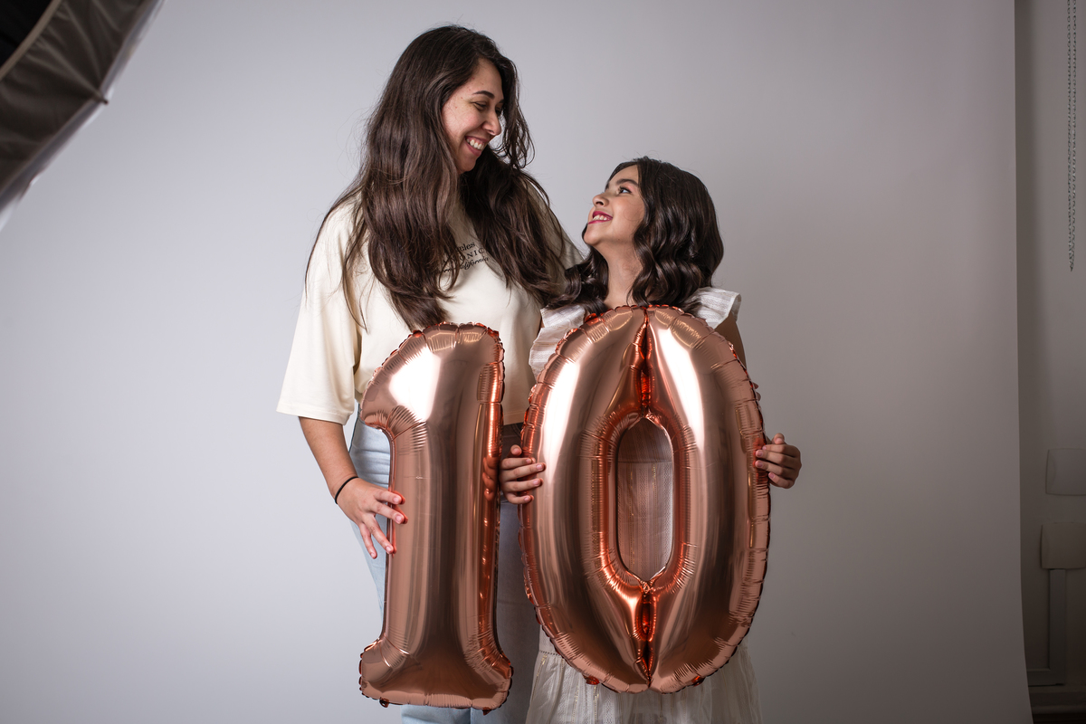 aniversario, 10anos, infancia, comemoracao, festa, alegria, sorriso, crianca, retratoinfantil, fotografiainfantil, ensaioinfantil, momentoespecial, lembranca, familia, diversao, doceinfancia, retrato, fotografia, felicidade, aniversarioinfantil