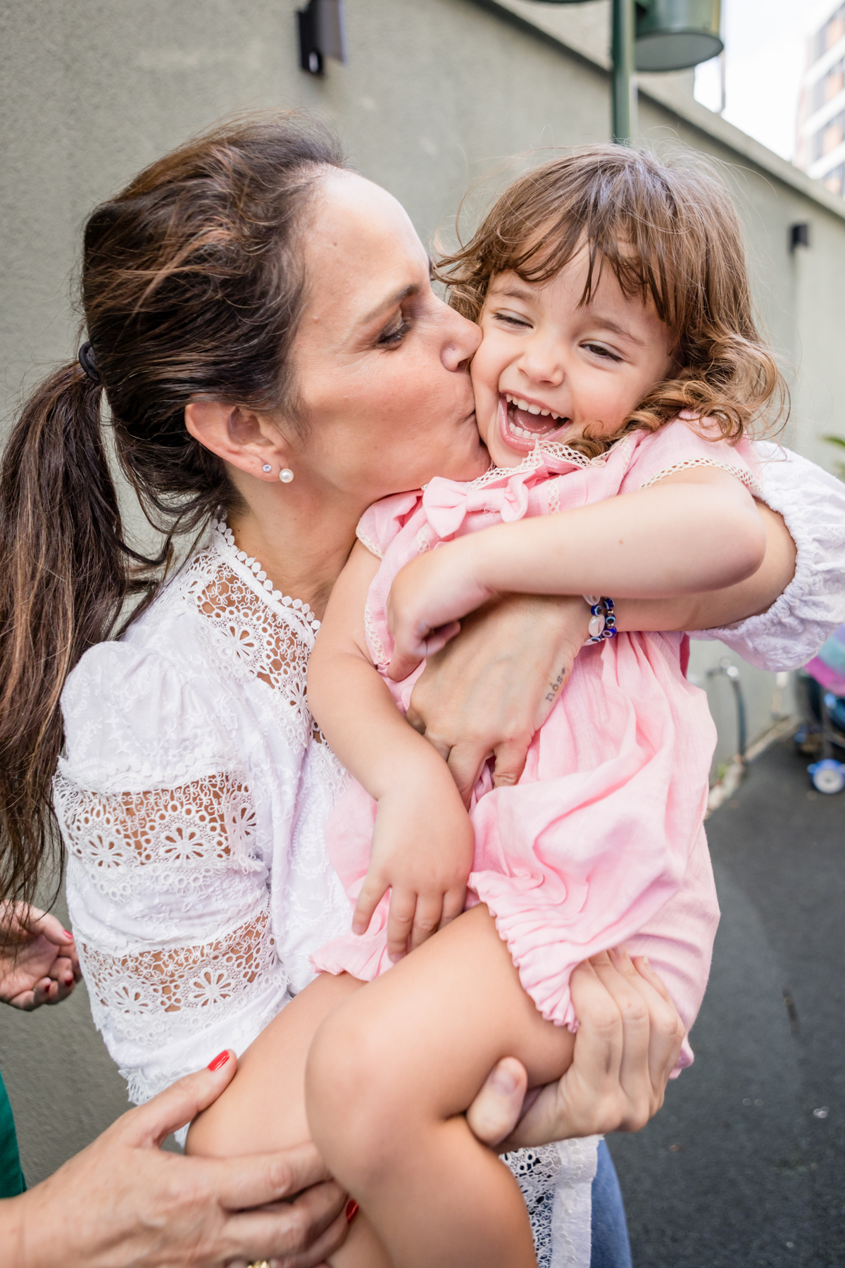 aniversário infantil, festa de 3 anos, fotografia de aniversário infantil, festa infantil, fotos de aniversário, fotografia infantil, registro de festa infantil, comemoração de 3 anos, fotógrafo infantil, festa de criança, memórias da infância, fotografia