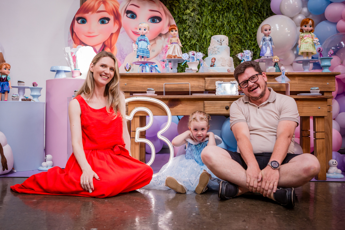 aniversário infantil, festa de 3 anos, fotografia de aniversário infantil, festa infantil, fotos de aniversário, festa frozen, festa da disney, frozen, let it go, decoração, comemoração de 3 anos, fotógrafo infantil, festa de criança, memórias da infância